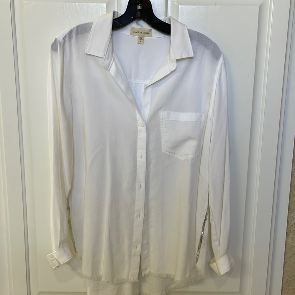 Cloth and Stone button down